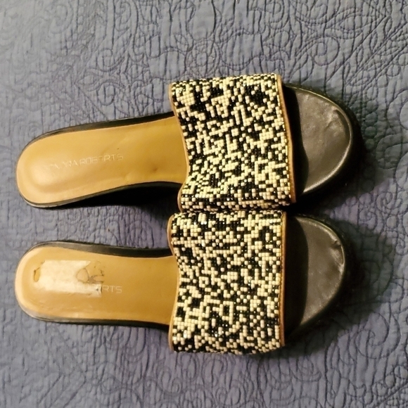 Sondra Roberts Shoes - Sondra Roberts Emery Beaded Wedge Espadrille Slide Sz 11M